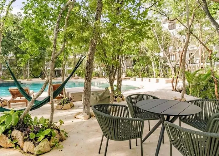 Anana Yaaxlum 401 N Tulum